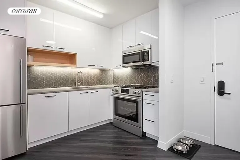 New York City Real Estate | View 250 East Houston Street, 6K | room 1 | View 2