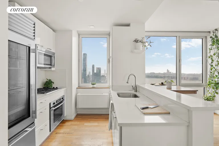 New York City Real Estate | View 635 West 42Nd Street, 42K | 2 Beds, 2 Baths | View 1