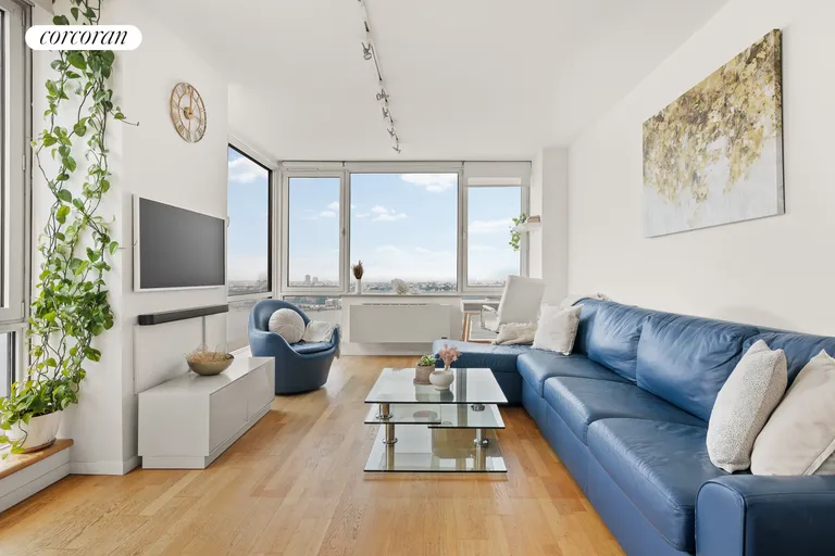New York City Real Estate | View 635 West 42Nd Street, 42K | room 1 | View 2