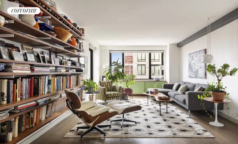 New York City Real Estate | View 201 East 21st Street, 18HJ | Living Room | View 2