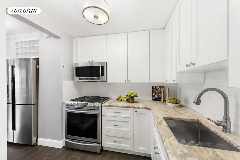 New York City Real Estate | View 201 EAST 25TH STREET, 4H | room 1 | View 2