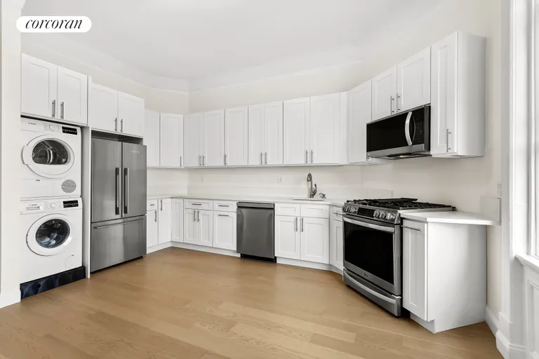 New York City Real Estate | View 321 Columbus Avenue, 9F | Kitchen | View 4