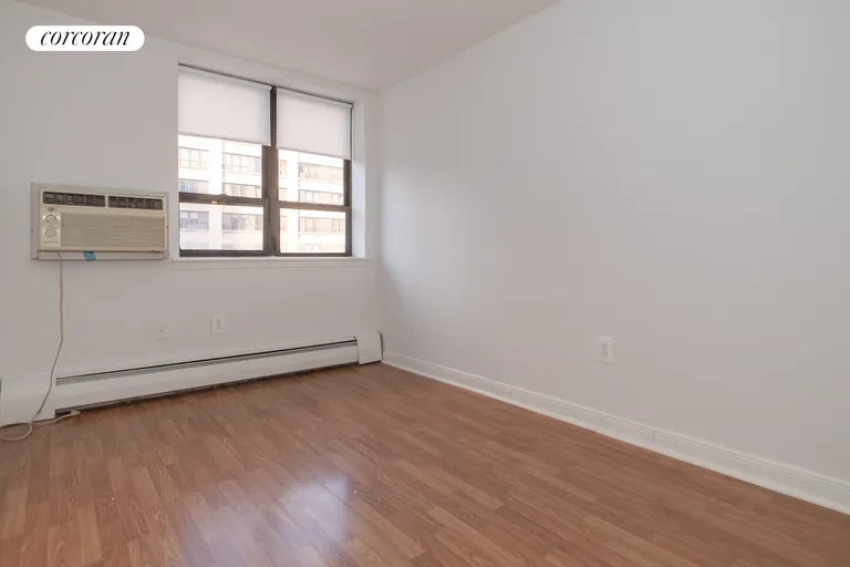 New York City Real Estate | View 220 Manhattan Avenue, 4L | Bedroom | View 9
