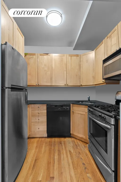 New York City Real Estate | View 125 Boerum Place, 2A | room 2 | View 3