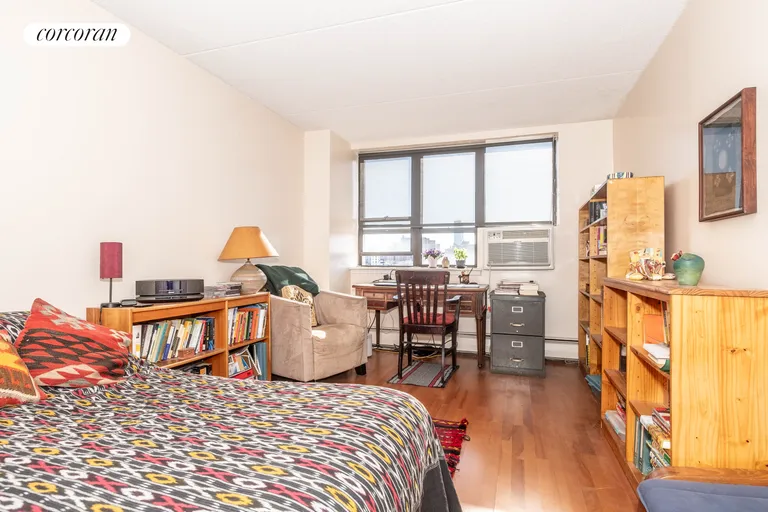 New York City Real Estate | View 300 West 110th Street, 15H | room 6 | View 7