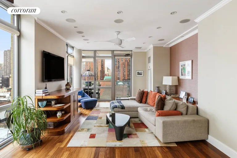 New York City Real Estate | View 333 East 91st Street, 12CD | room 3 | View 4