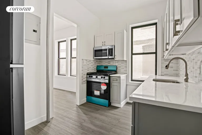 New York City Real Estate | View 283 Parkside Avenue, 1D | room 2 | View 3