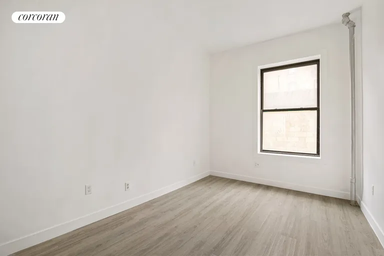New York City Real Estate | View 283 Parkside Avenue, 1D | room 5 | View 6