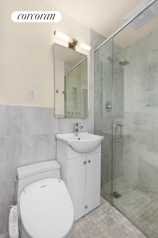New York City Real Estate | View 20 East 88th Street, 1D | Bathroom | View 4