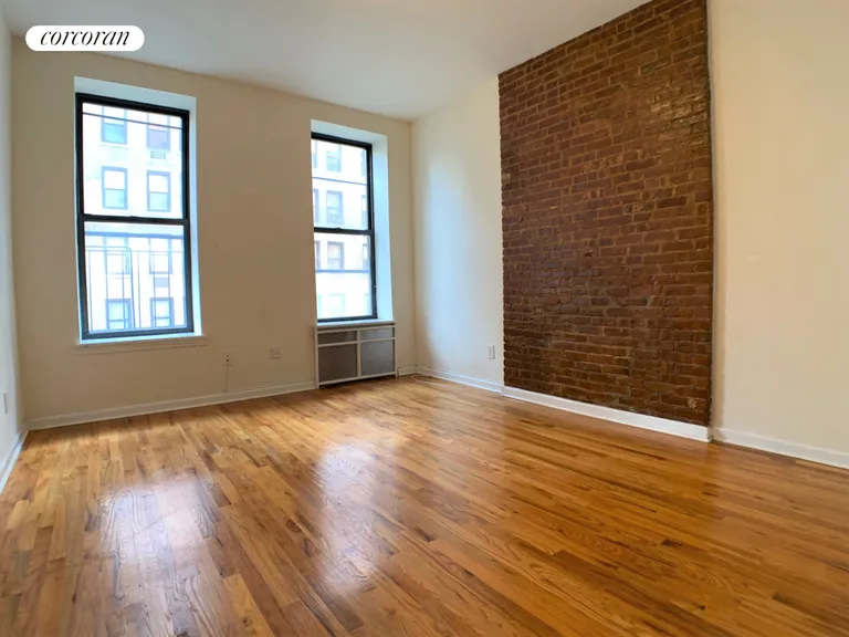 New York City Real Estate | View 147 East 81st Street, 5W | room 1 | View 2