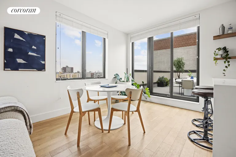 New York City Real Estate | View 707 Willoughby Avenue, 6A | room 3 | View 4