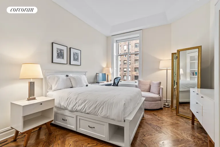 New York City Real Estate | View 390 West End Avenue, 7J | room 5 | View 6