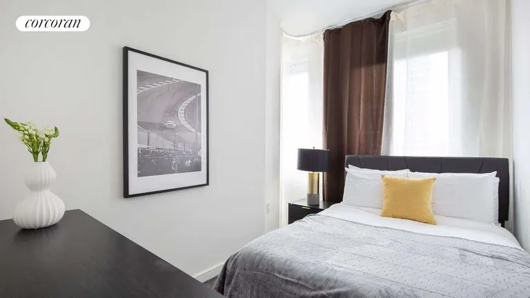 New York City Real Estate | View 70 West 45th Street, 33A | room 1 | View 2