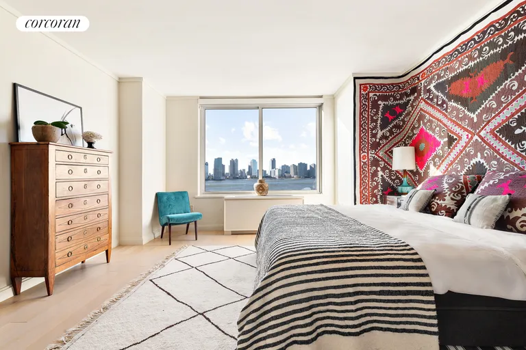 New York City Real Estate | View 22 River Terrace, 7CE | room 10 | View 11