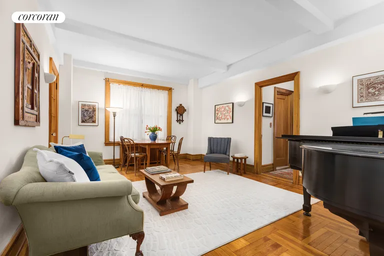 New York City Real Estate | View 215 West 92nd Street, 2G | room 1 | View 2