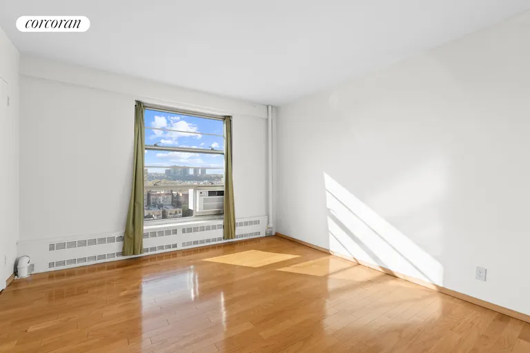New York City Real Estate | View 100 LaSalle Street, 19A | room 12 | View 13