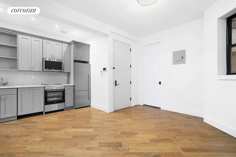 New York City Real Estate | View 677 Vanderbilt Avenue, 1D | 2 Beds, 1 Bath | View 1