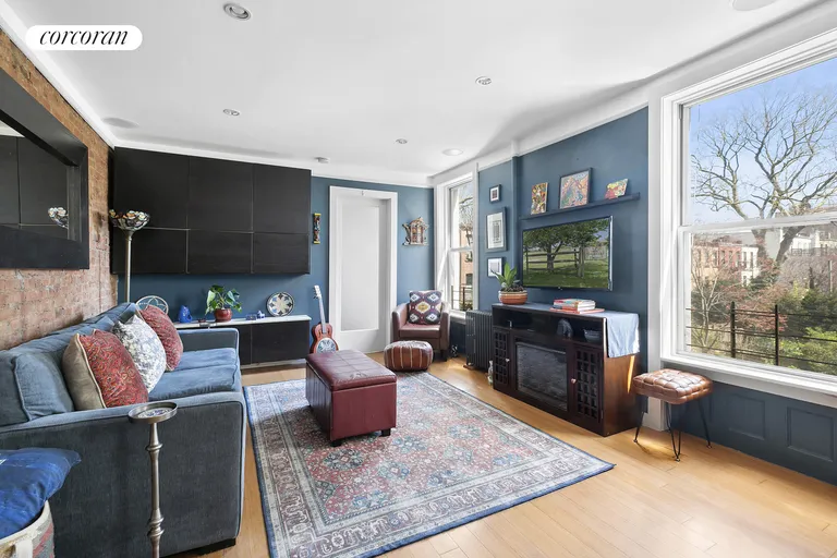 New York City Real Estate | View 427 15th Street, 2B | 2 Beds, 1 Bath | View 1