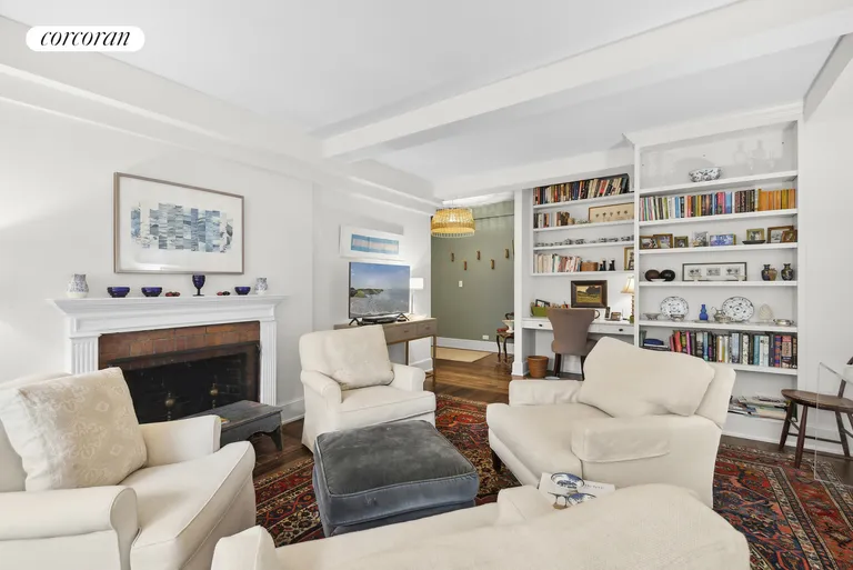New York City Real Estate | View 424 EAst 52nd Street, 10F | 2 Beds, 1 Bath | View 1