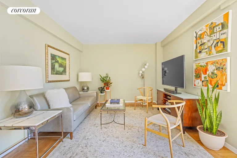 New York City Real Estate | View 11 Riverside Drive, 13OW | room 1 | View 2