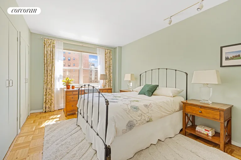 New York City Real Estate | View 11 Riverside Drive, 13OW | room 3 | View 4