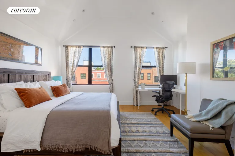 New York City Real Estate | View 578 Lafayette Avenue | room 9 | View 10