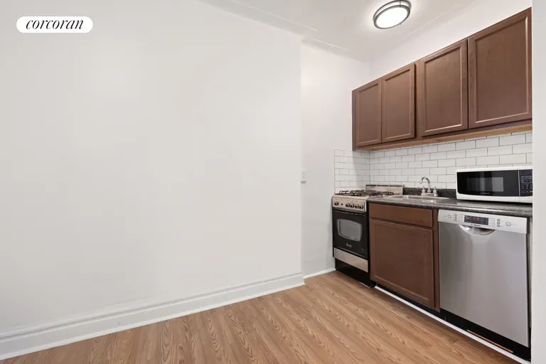 New York City Real Estate | View 30 Clinton Street, 5C | room 7 | View 8