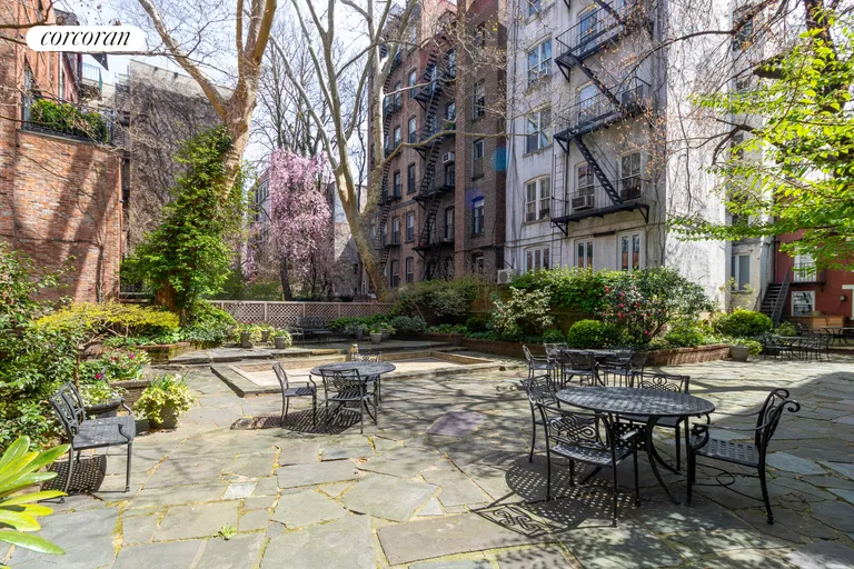 New York City Real Estate | View 282 West 11th Street | room 13 | View 14