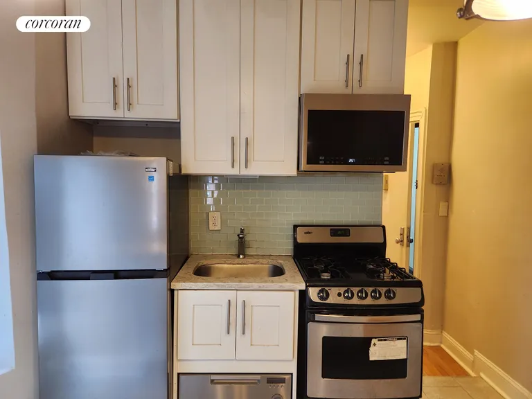 New York City Real Estate | View 265 West 146th Street, 17 | room 2 | View 3
