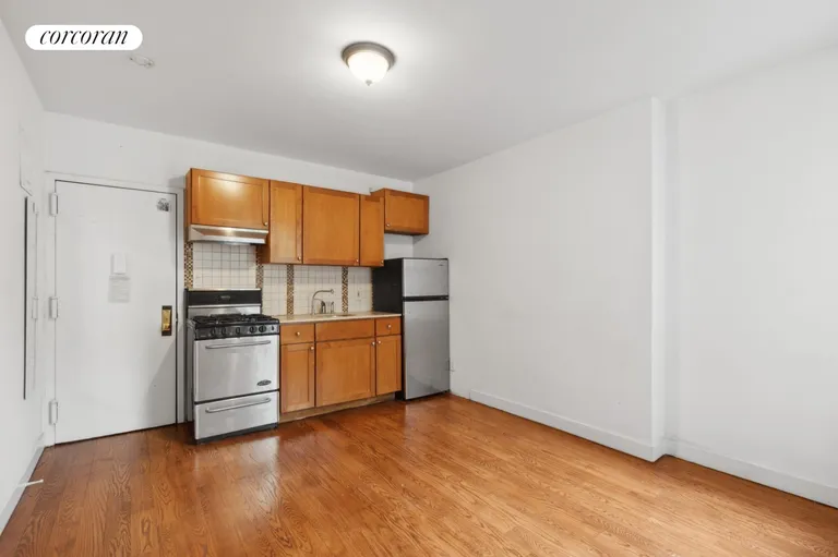 New York City Real Estate | View 245 West 115th Street, 7 | room 3 | View 4