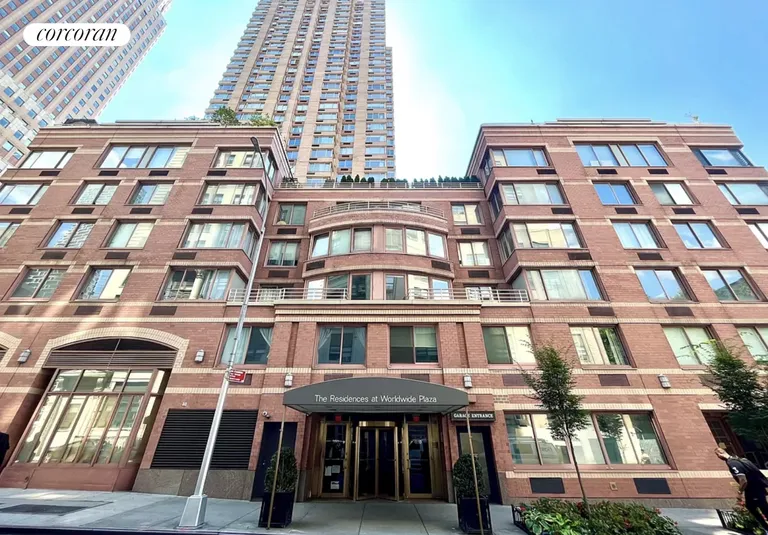 New York City Real Estate | View 393 West 49th Street, 4X | room 7 | View 8