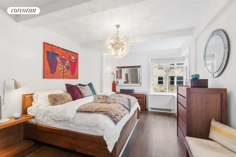 New York City Real Estate | View 170 East 77th Street, 10G | 2 Beds, 2 Baths | View 1