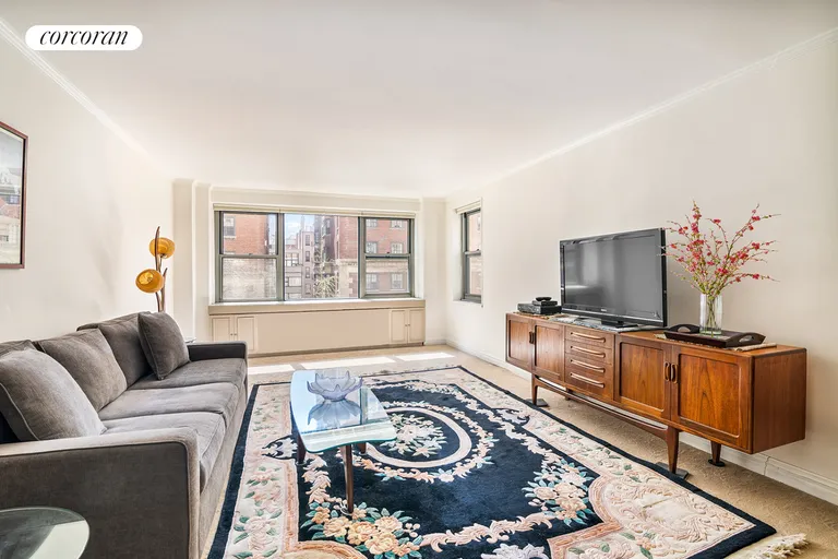 New York City Real Estate | View 525 East 86th Street, 5F | 2 Beds, 2 Baths | View 1