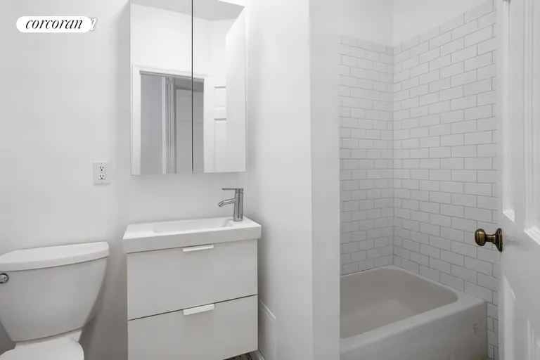 New York City Real Estate | View 12 Berkeley Place, 3 | room 6 | View 7