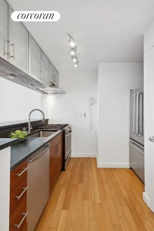 New York City Real Estate | View 225 West 60th Street, PH1C | room 1 | View 2