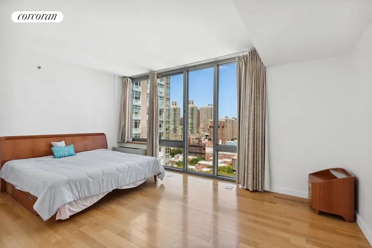 New York City Real Estate | View 225 West 60th Street, PH1C | room 3 | View 4