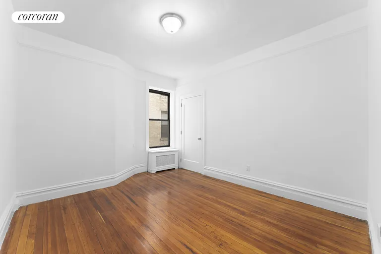 New York City Real Estate | View 250 Riverside Drive, 63 | room 3 | View 4
