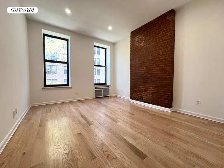 New York City Real Estate | View 149 East 81st Street, 5W | room 2 | View 3