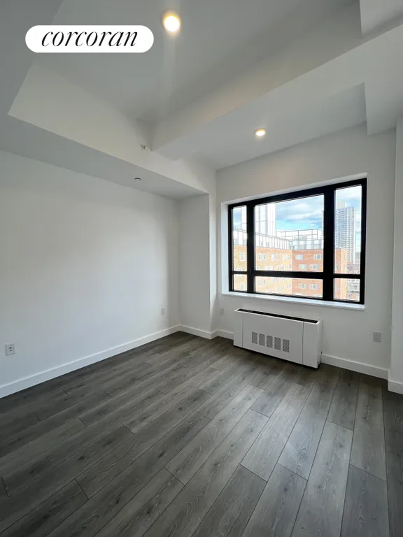 New York City Real Estate | View 124 Columbia Heights, 803 | room 8 | View 9