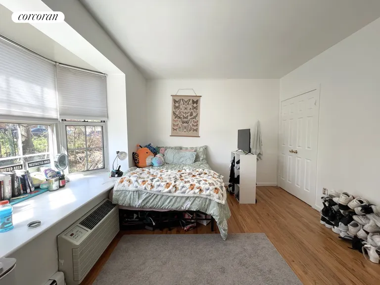 New York City Real Estate | View 3401 Riverdale Avenue, 2 | room 6 | View 7