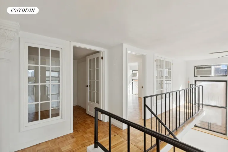 New York City Real Estate | View 305 East 108th Street, 4/B | room 4 | View 5