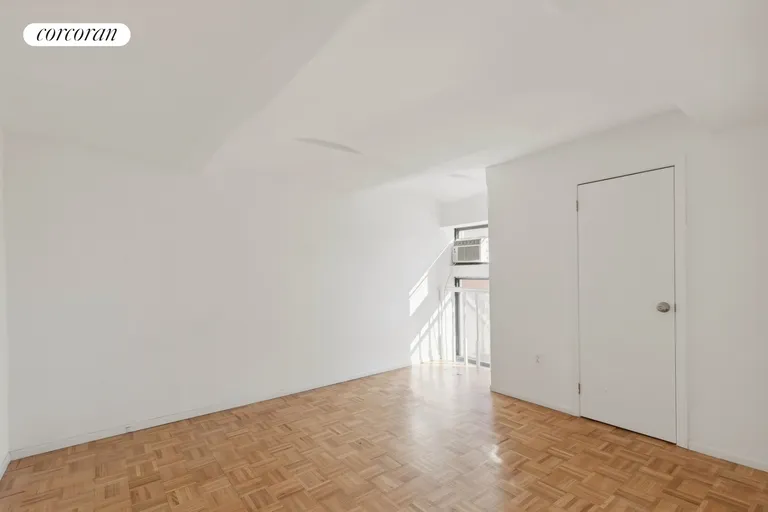 New York City Real Estate | View 305 East 108th Street, 4/B | room 7 | View 8