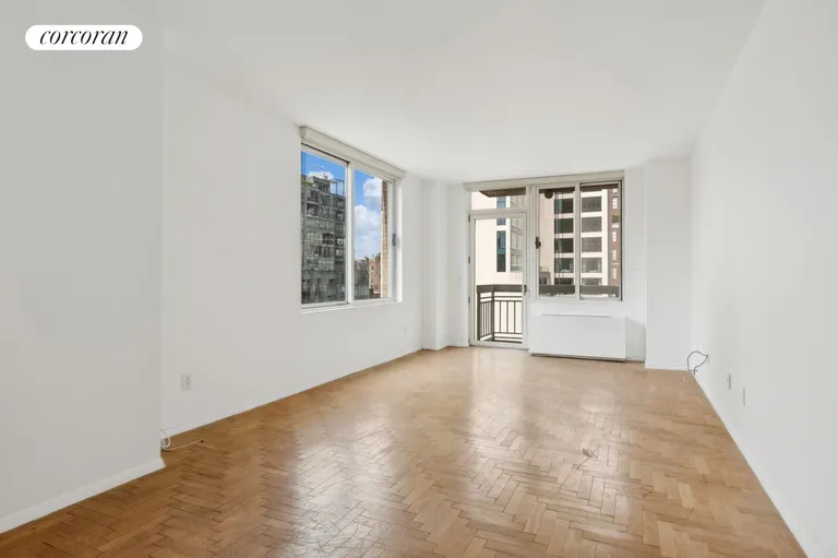 New York City Real Estate | View 170 East 87th Street, E17D | room 1 | View 2