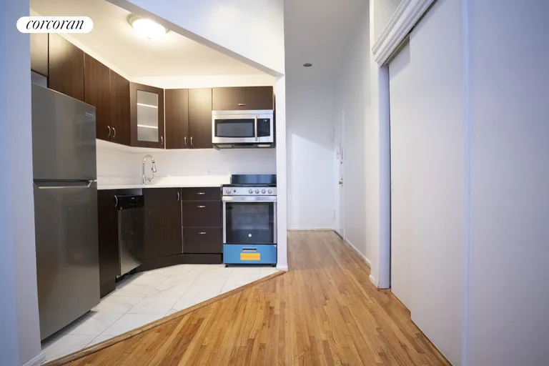 New York City Real Estate | View 220 West 14th Street, 4D | room 3 | View 4