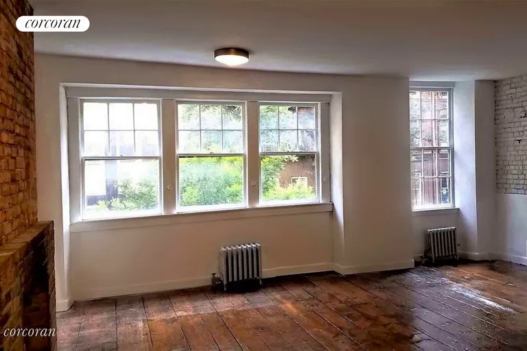 New York City Real Estate | View 225 East 21st Street, 2 | room 4 | View 5
