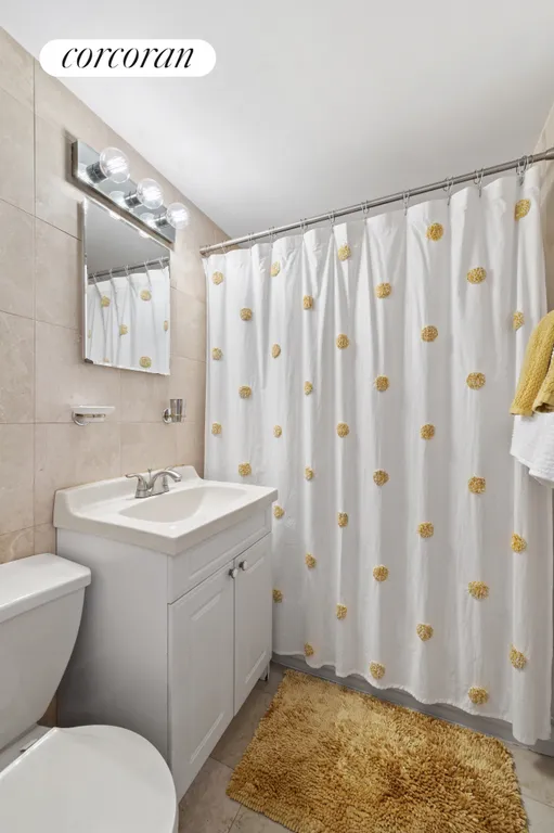 New York City Real Estate | View 754 East 6th Street, 4E | Full Bathroom | View 4
