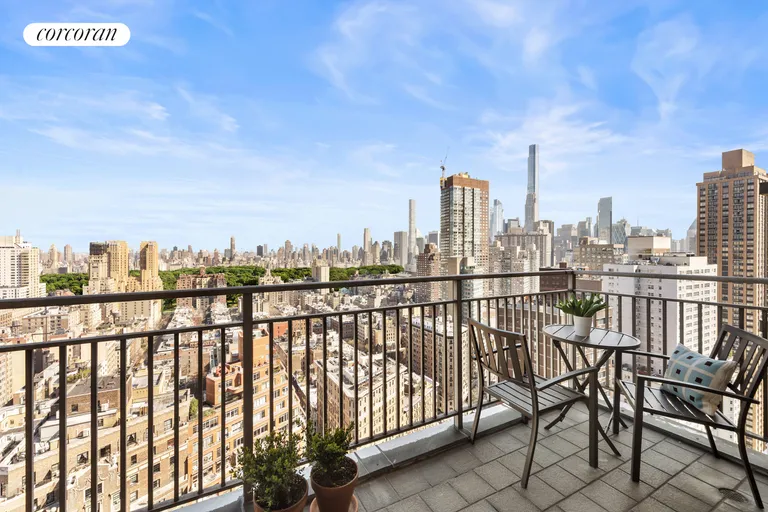 New York City Real Estate | View 201 West 70th Street, 38G | room 1 | View 2