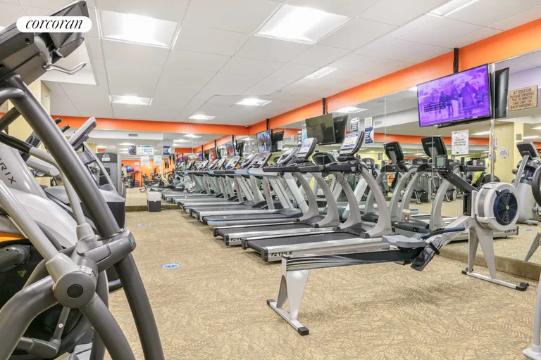 New York City Real Estate | View 2 Bayclub Drive, 8T | Fitness Center | View 10