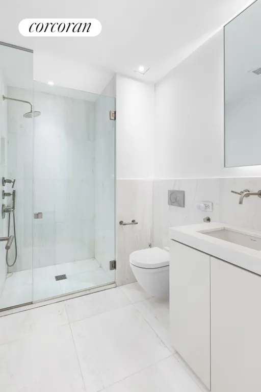New York City Real Estate | View 101 Wall Street, 23A | Full Bathroom | View 10