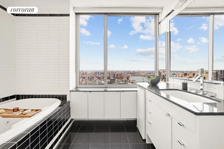 New York City Real Estate | View 360 East 88th Street, PH2B | room 7 | View 8